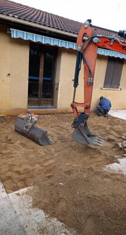 Terrassement de terrain pour construction véranda à Villefranche-sur-Saône